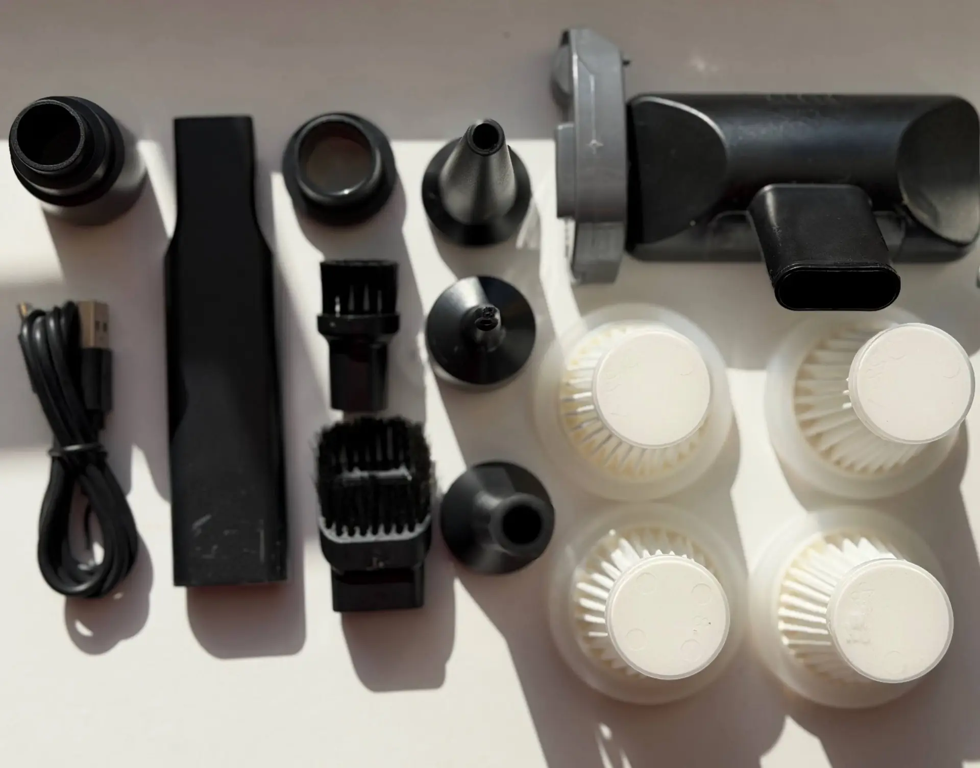 Portable Detail Cleaning Device - Image 3