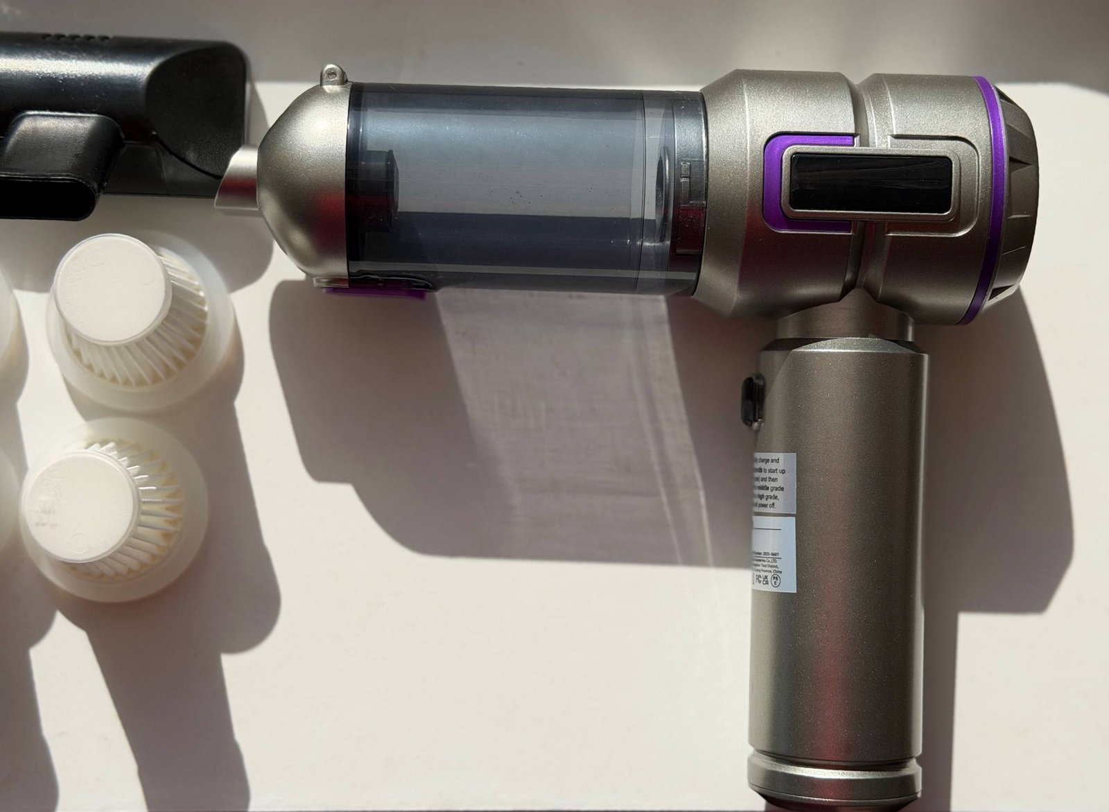 Portable Detail Cleaning Device